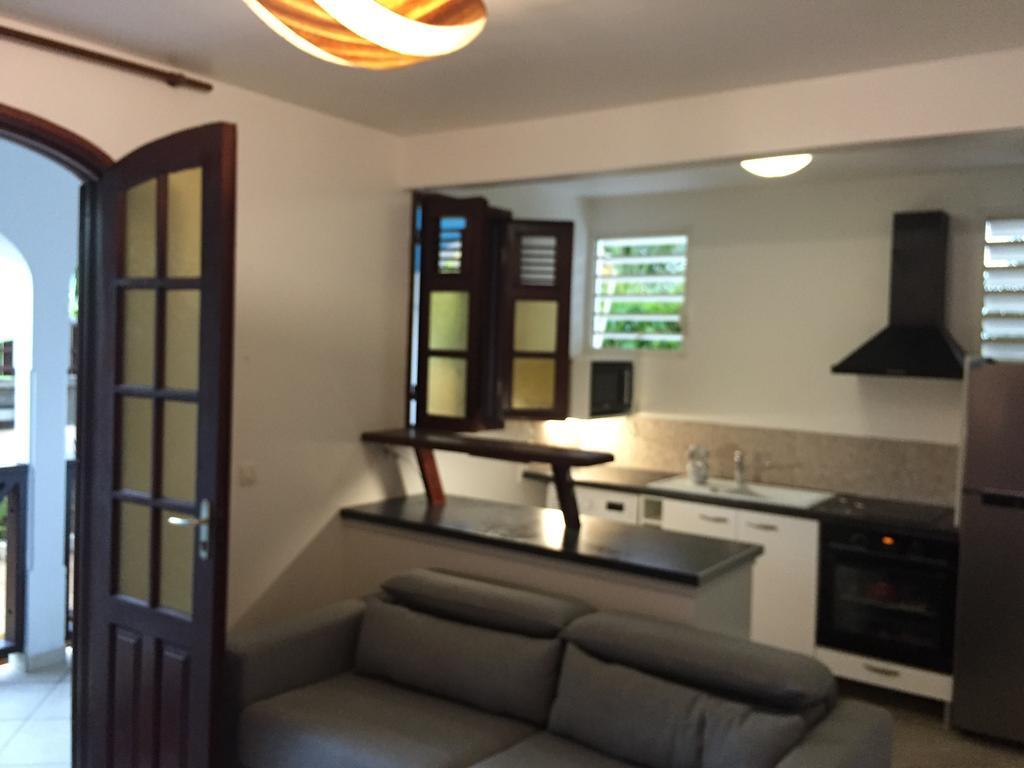 Location Guadeloupe Appartement Le Gosier  Buitenkant foto