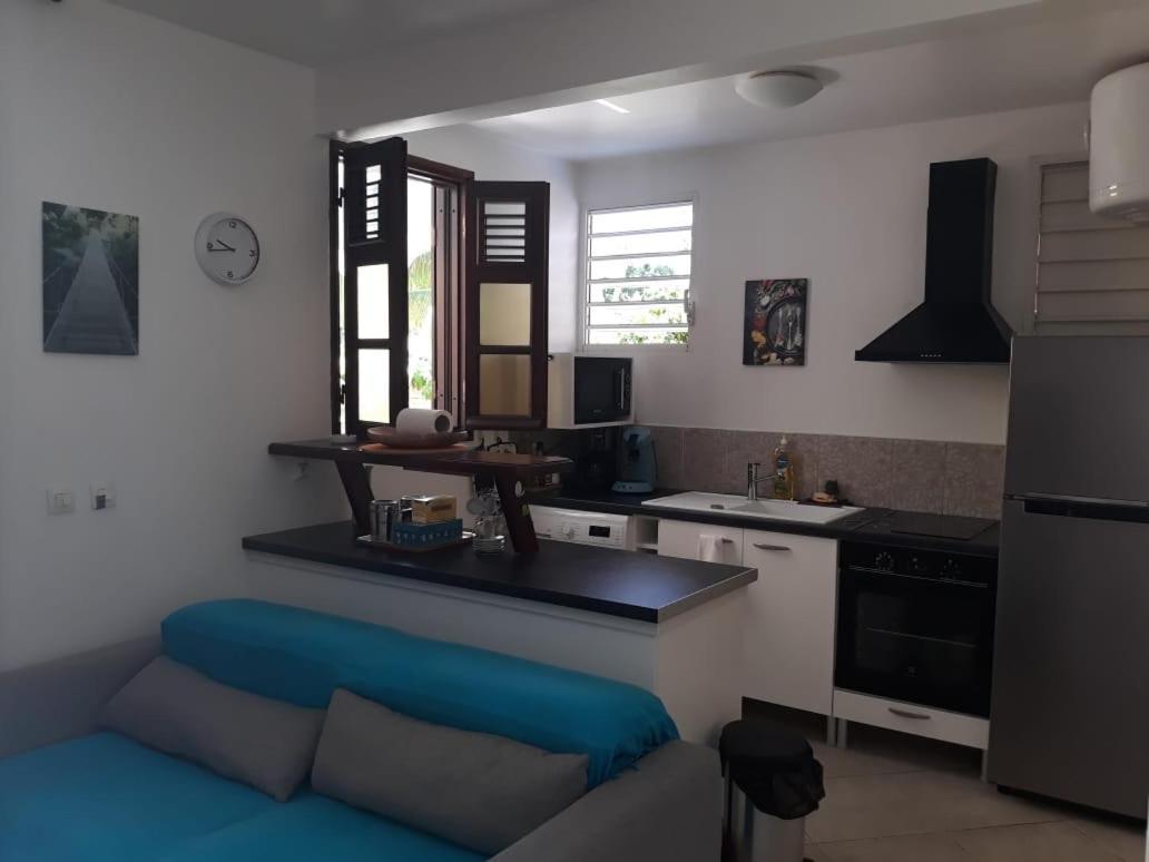 Location Guadeloupe Appartement Le Gosier  Buitenkant foto